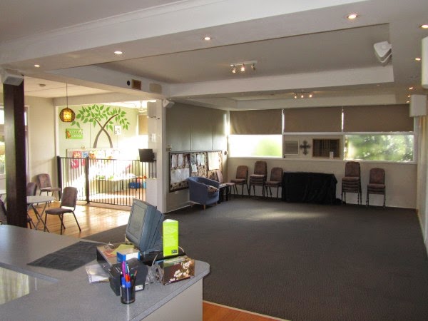 Boronia Community Church of Christ | church | 59 Boronia Rd, Boronia VIC 3155, Australia | 0397621277 OR +61 3 9762 1277