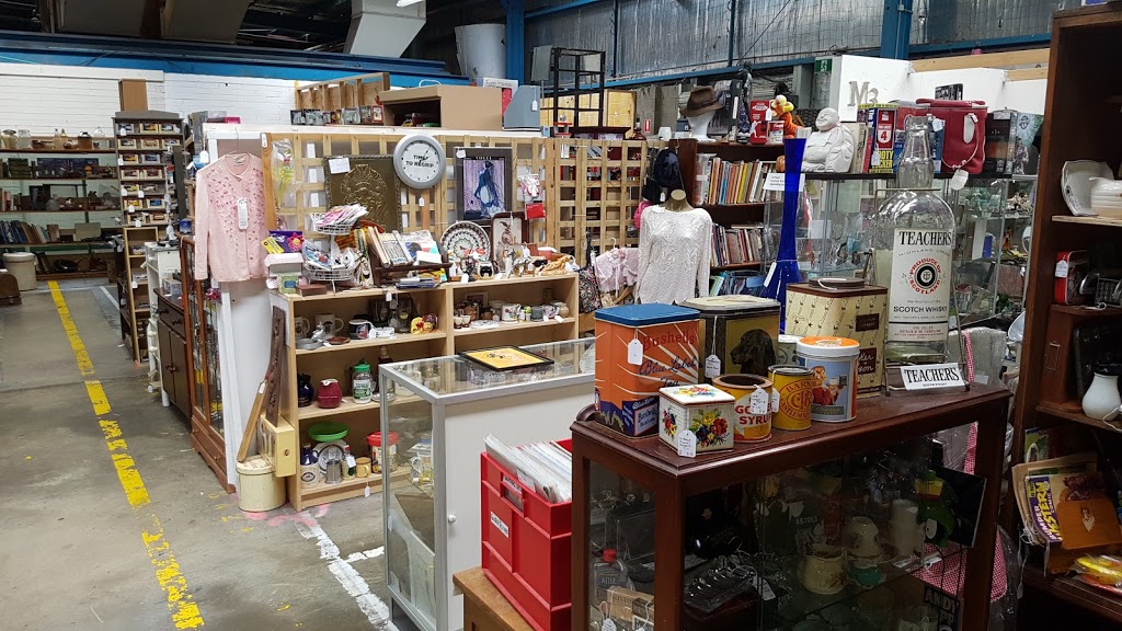 Waverley Antique Bazaar | home goods store | 11A Aristoc Rd, Glen Waverley VIC 3150, Australia | 0395604284 OR +61 3 9560 4284