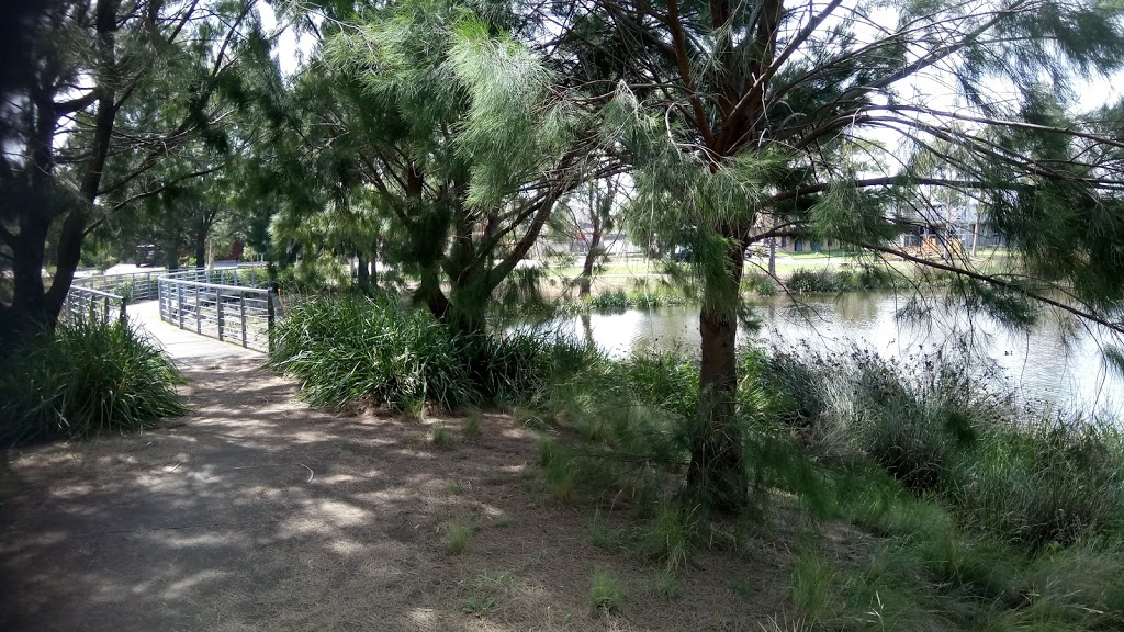 Shearwater Meadow Reserve | park | Cairnlea VIC 3023, Australia
