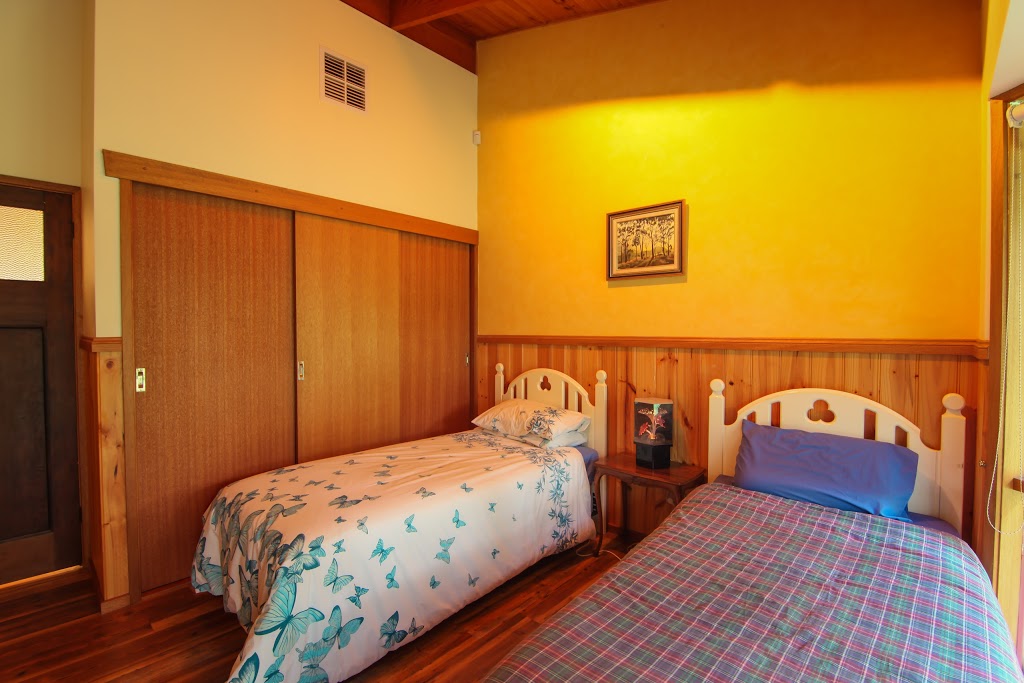 Noojee Bed & Breakfast | spa | 125 School Rd, Noojee VIC 3833, Australia | 0434999000 OR +61 434 999 000