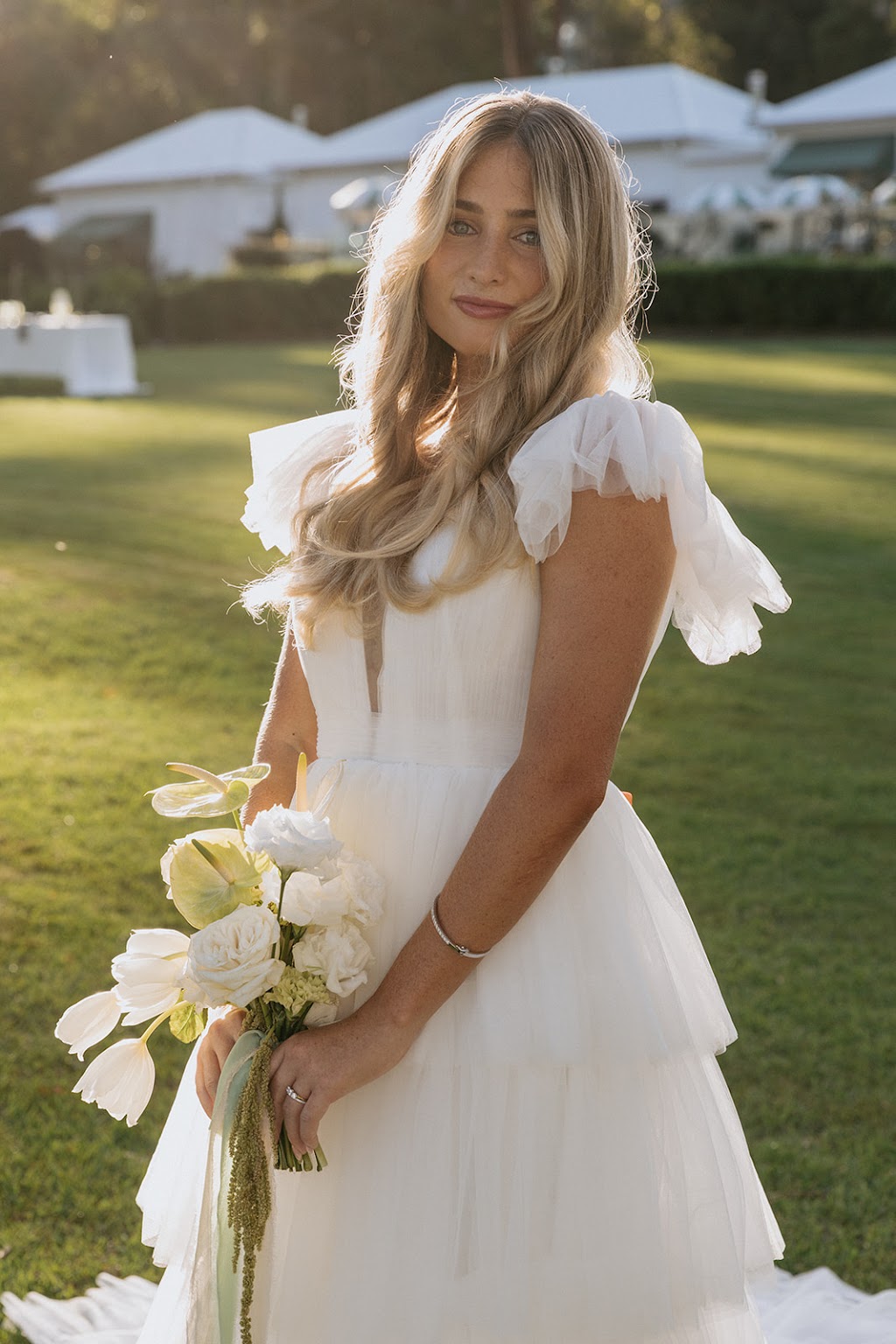 Bayside Bridal | Suite 19 (Basement Level/30-32 Cypress St, Redland Bay QLD 4165, Australia | Phone: 0415 713 014