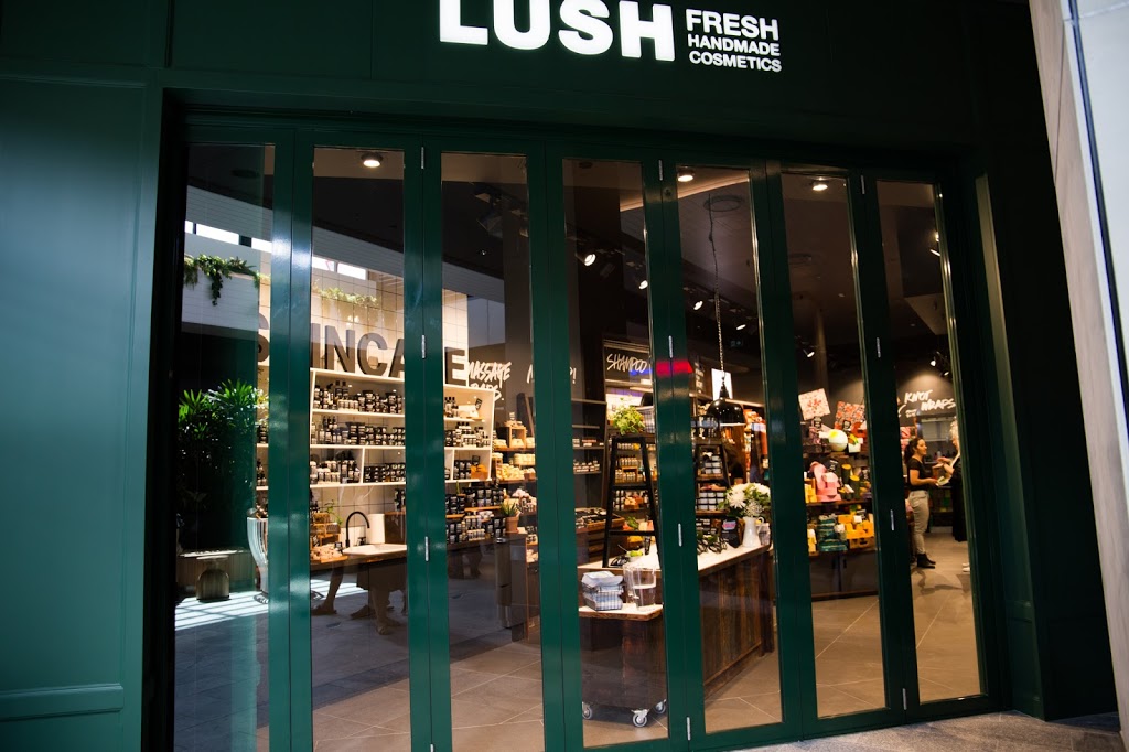 LUSH (North Lakes) | store | Shop 1253 Westfield North Lakes Cnr Anzac Avenue &, N Lakes Dr, North Lakes QLD 4509, Australia | 0734917977 OR +61 7 3491 7977