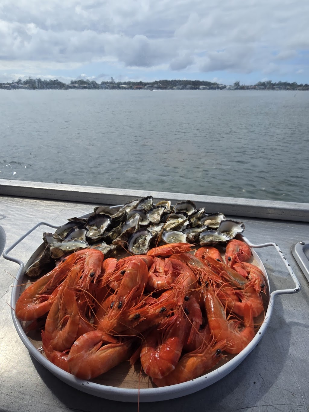 Maurice Oysters Pty Ltd | 9 Barclay St, Karuah NSW 2324, Australia | Phone: 0408 705 410