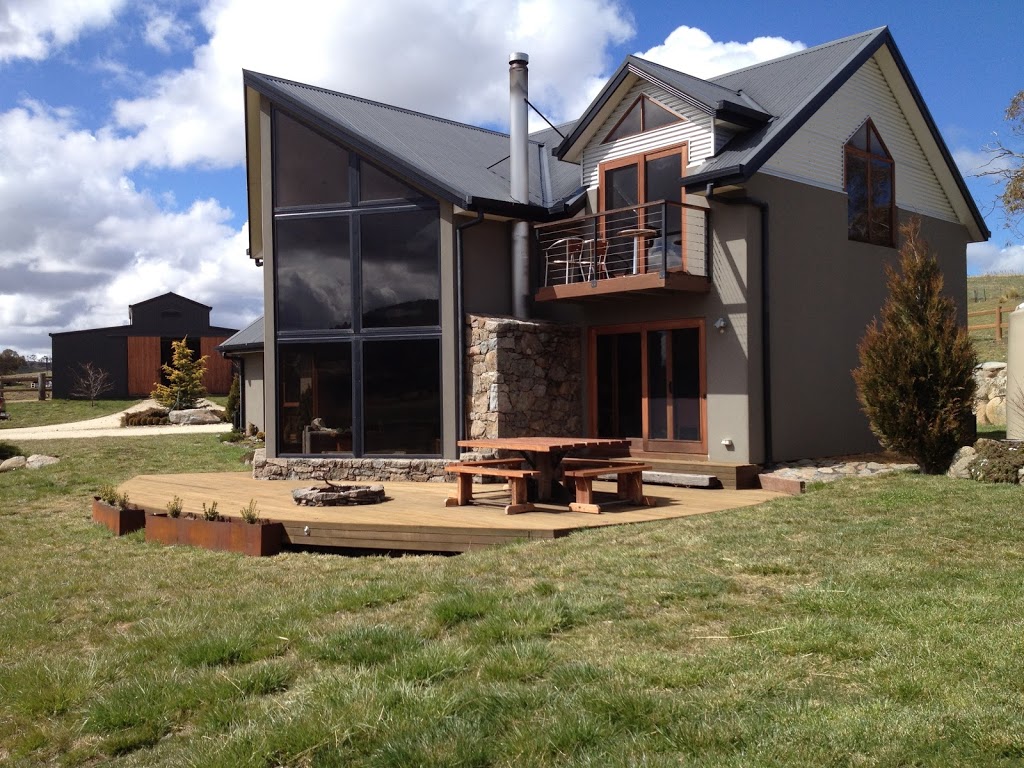 MODERN MOUNTAIN CONSTRUCTION | 19 Ponderosa Ln, Jindabyne NSW 2627, Australia | Phone: 0401 665 201