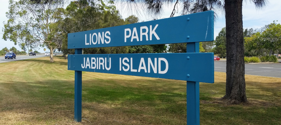 Gold Coast Fishing Spots - Lions Park | park | Oxley Dr, Paradise Point QLD 4216, Australia