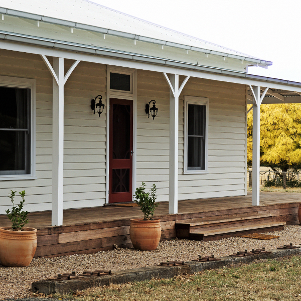 Holcombe Hill Farm | lodging | 662 Porcupine Ridge Rd, Porcupine Ridge VIC 3461, Australia | 0437205900 OR +61 437 205 900