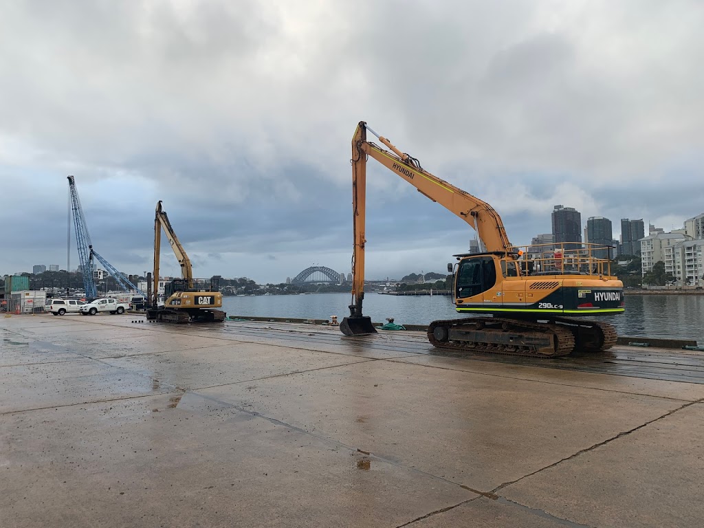 Lewis Longreach Excavator Hire | general contractor | Laurence Rd, Londonderry NSW 2753, Australia | 0421459513 OR +61 421 459 513