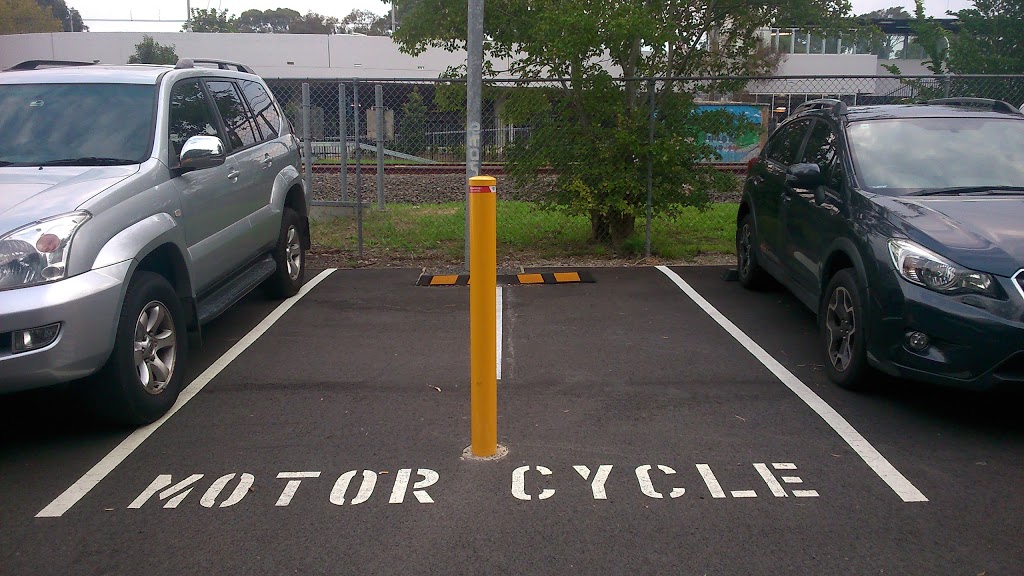 Werona Avenue Motorcycle Parking | parking | 59 Werona Ave, Gordon NSW 2072, Australia