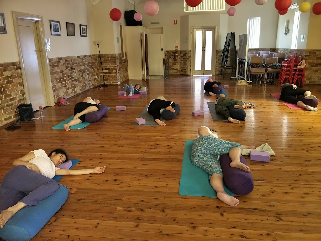 Mother Nurture Yoga | Hornsby Bahai Centre, 19 Dural St, Hornsby NSW 2077, Australia | Phone: 0405 934 302