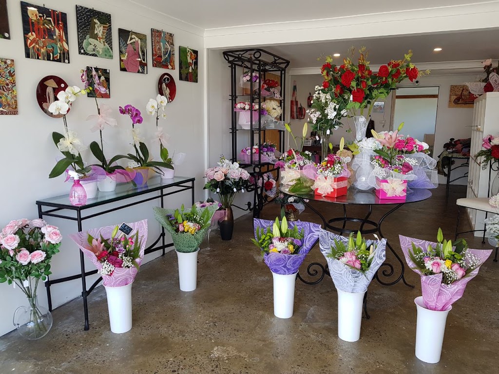 Flowers n pretty things | florist | 190 Finucane Rd, Alexandra Hills QLD 4161, Australia | 0481382289 OR +61 481 382 289