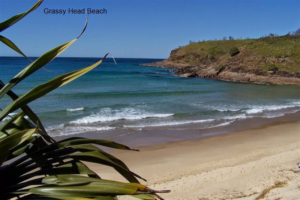 Mid North Coast Realty | 8 Ocean Ave, Stuarts Point NSW 2441, Australia | Phone: (02) 6569 0447