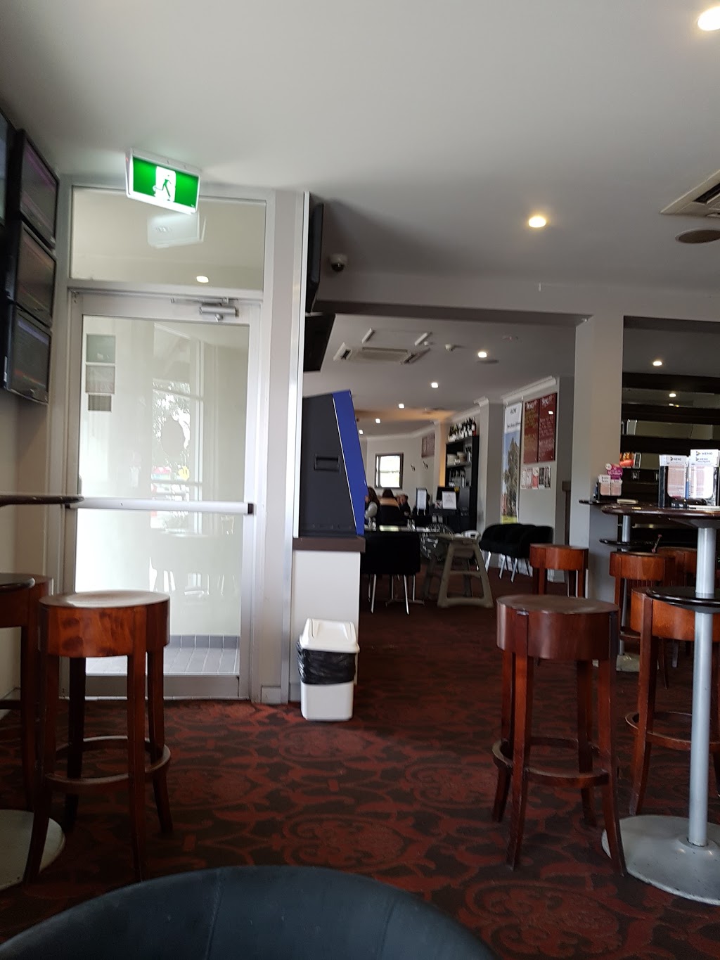 The Albion Hotel | lodging | 72 Hannell St, Wickham NSW 2293, Australia | 0249622411 OR +61 2 4962 2411