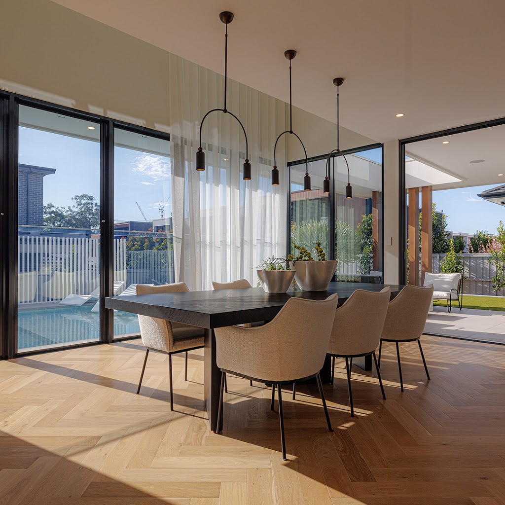 Bespoke Custom Homes | 16 Ernesta Pl, Bella Vista NSW 2153, Australia | Phone: (02) 9432 2881