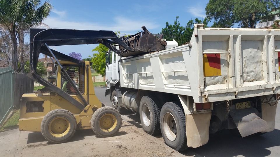 Albion Park Landscaping Supplies | moving company | 30 Terry St, Albion Park NSW 2527, Australia | 0242574602 OR +61 2 4257 4602