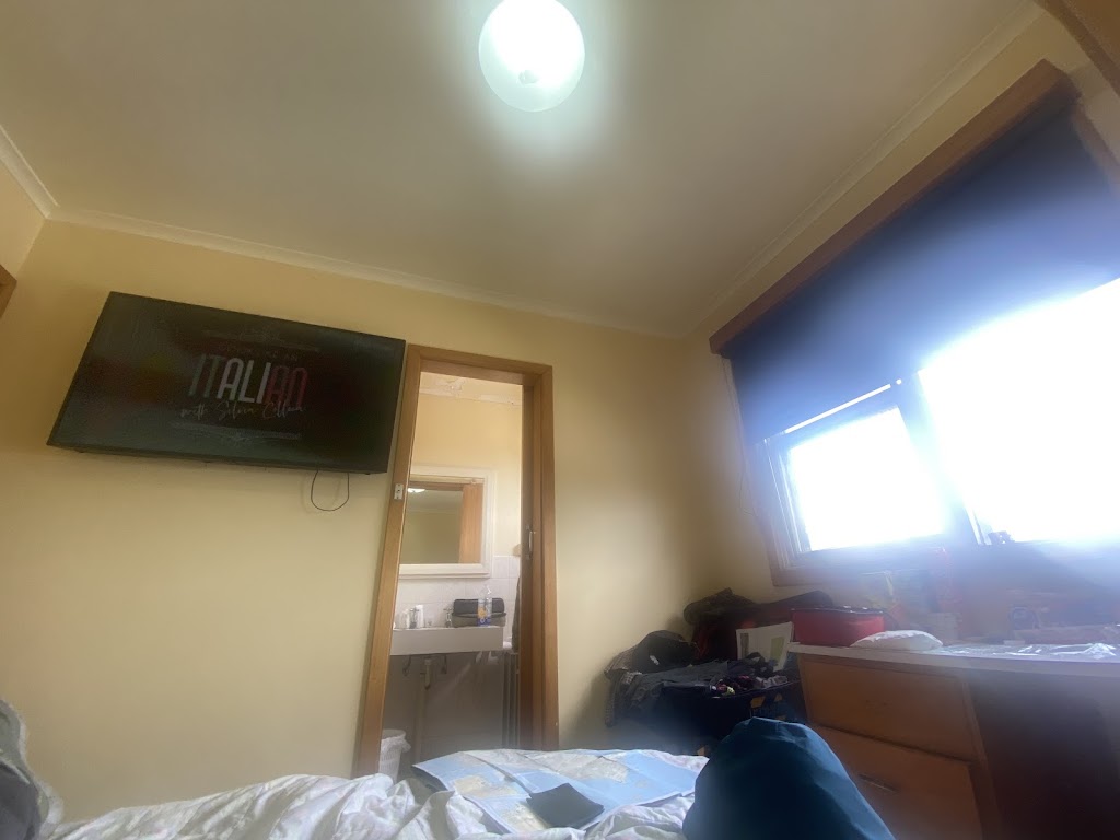 Flinders Island Interstate Hotel | 6 Patrick St, Whitemark TAS 7255, Australia | Phone: (03) 6359 2114