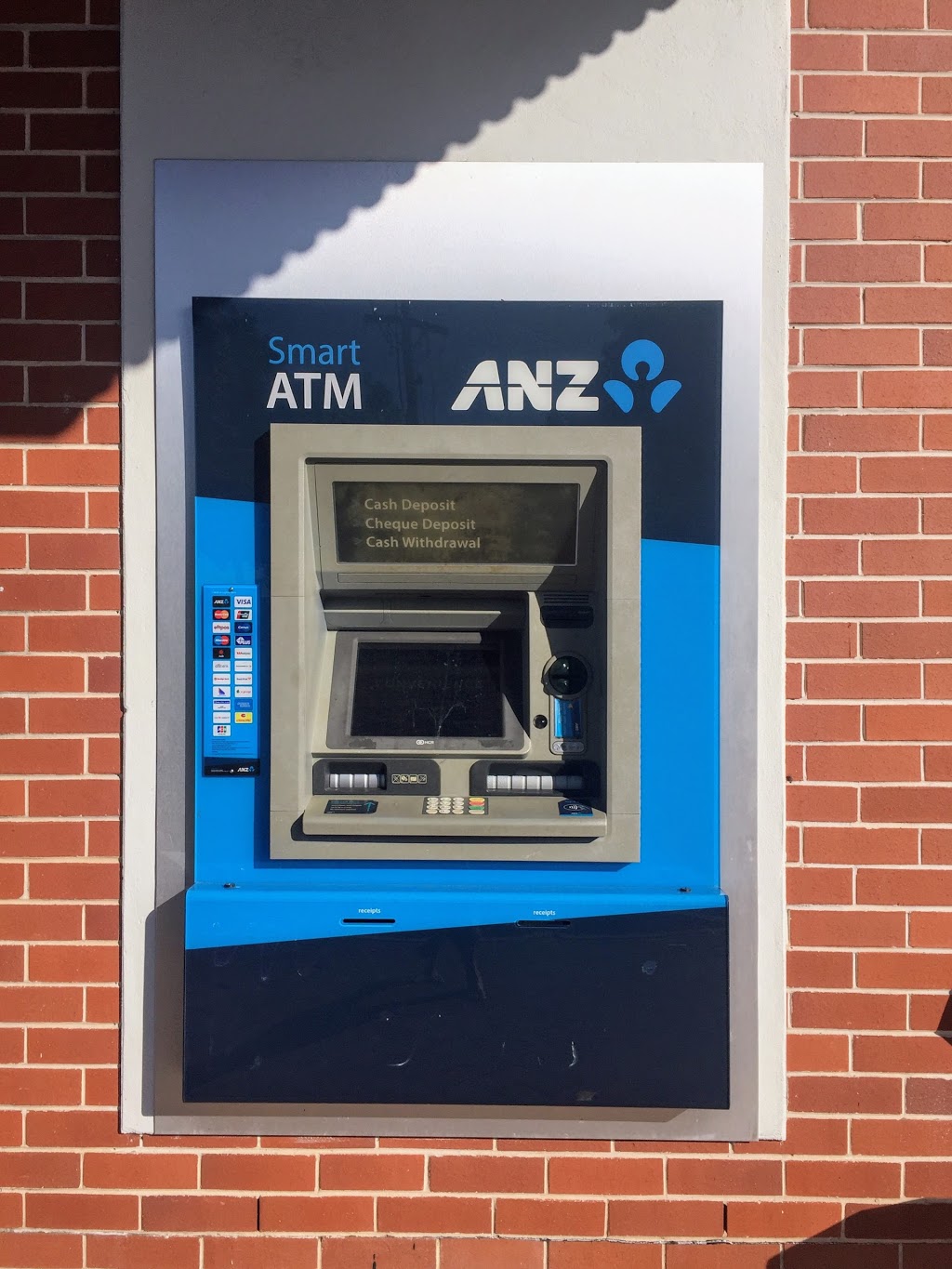 ANZ ATM Torquay (Smart) | atm | 9 Bideford St, Torquay QLD 4655, Australia | 131314 OR +61 131314