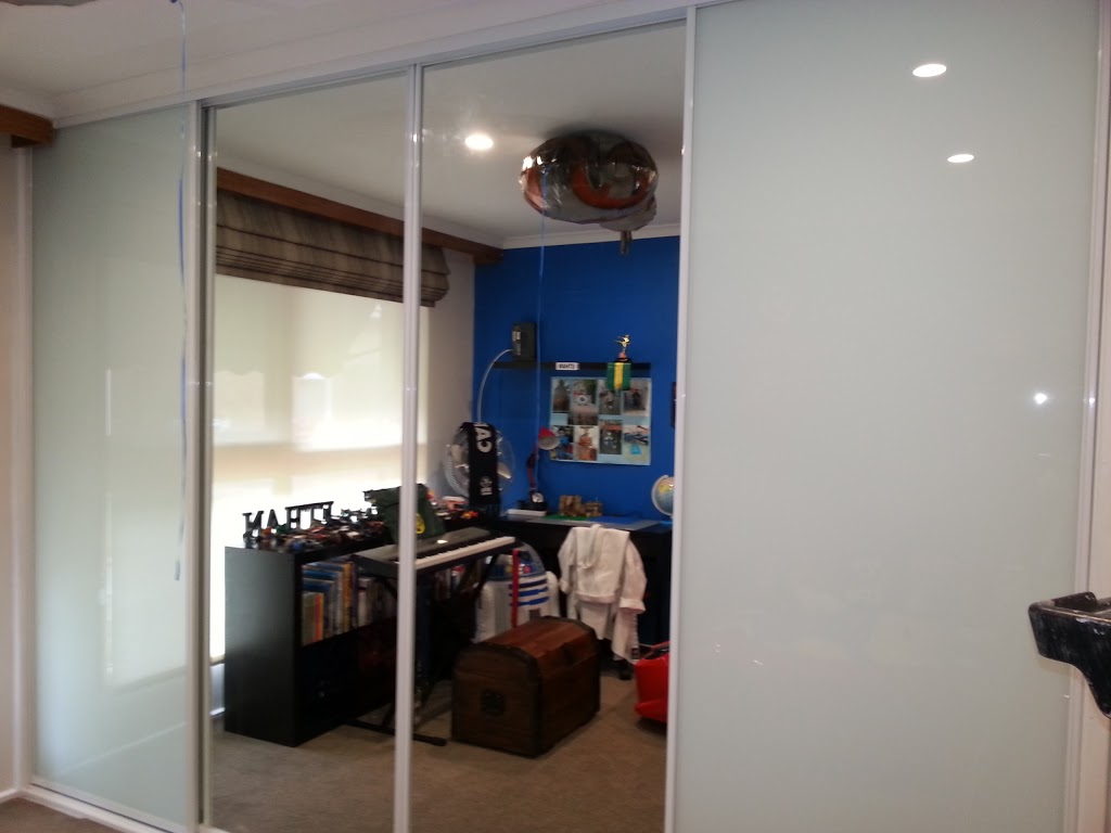 MK Wardrobes | 29 Lemco Walk, Taylors Lakes VIC 3037, Australia | Phone: 0424 920 857