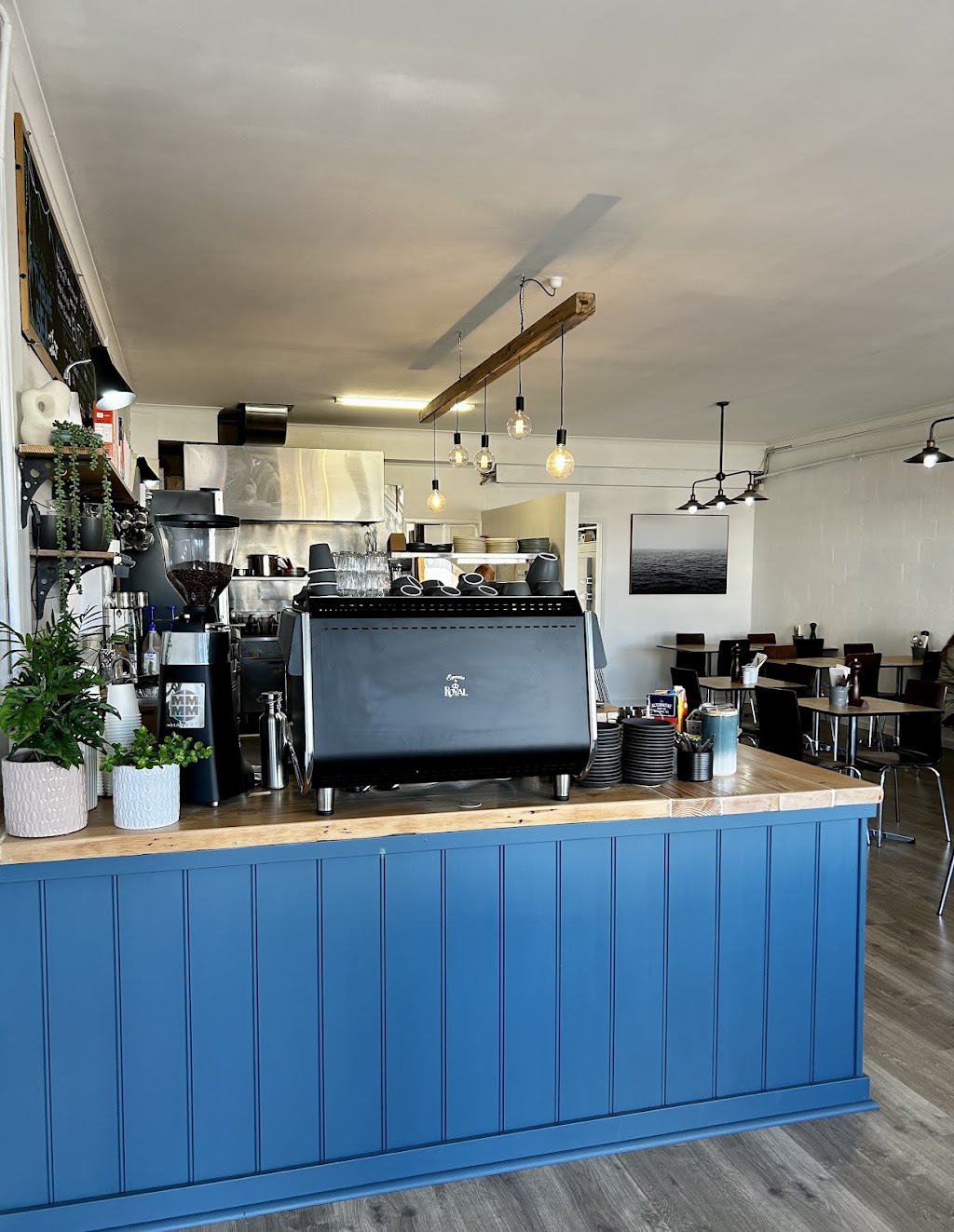 Twelve Sea | 12C Sunset Strip, Ocean Grove VIC 3226, Australia | Phone: (03) 5215 1171
