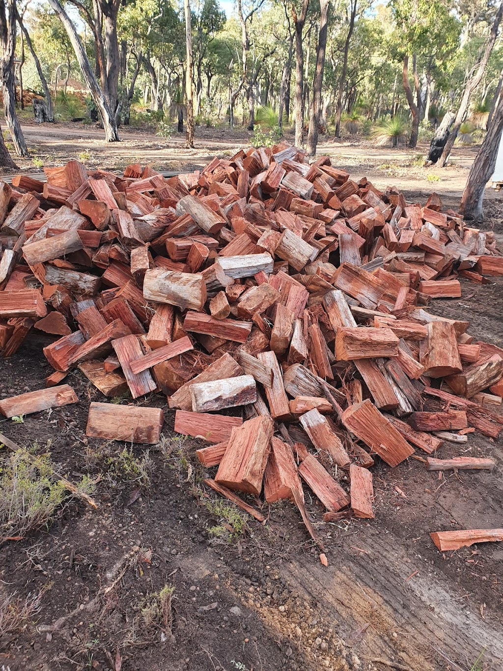 WA Commercial Firewood Supplies | Lot 455 St Albans Rd, Baldivis WA 6171, Australia | Phone: 0483 839 798