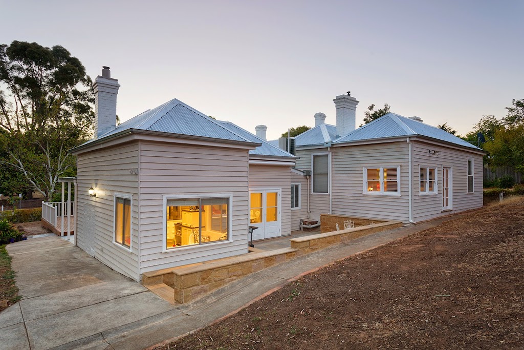 VR Builders | general contractor | 27 Fitzgeralds Cl, Castlemaine VIC 3450, Australia | 0354725158 OR +61 3 5472 5158