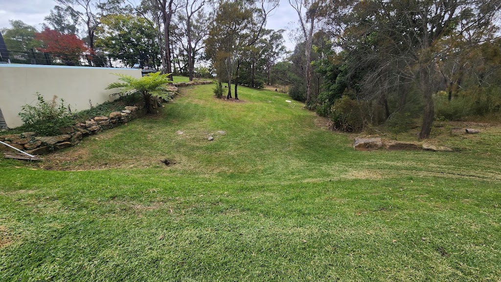 Pumbas lawn maintenance and pressure washing | Carlton Rd, Thirlmere NSW 2572, Australia | Phone: 0432 047 092