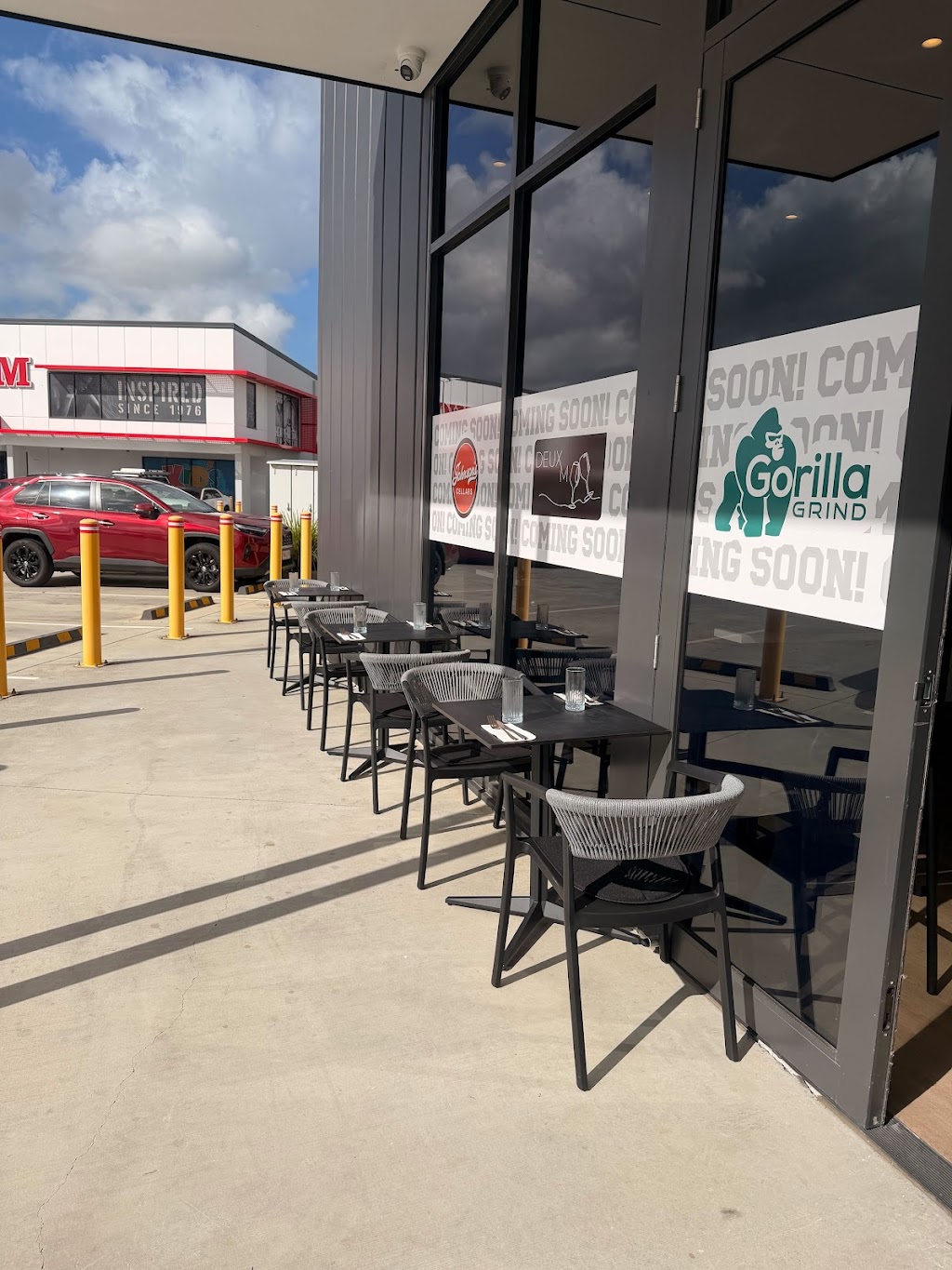 Deux M Cafe & Wine Bar | 2 Linkfield Rd, Brendale QLD 4500, Australia | Phone: 0475 958 590