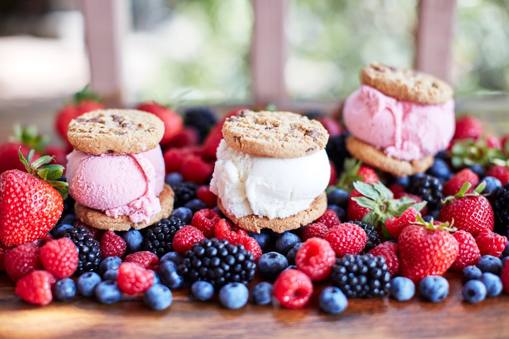 Sunny Ridge Strawberry Farm | 244 Shands Rd, Main Ridge VIC 3928, Australia | Phone: (03) 5989 4500