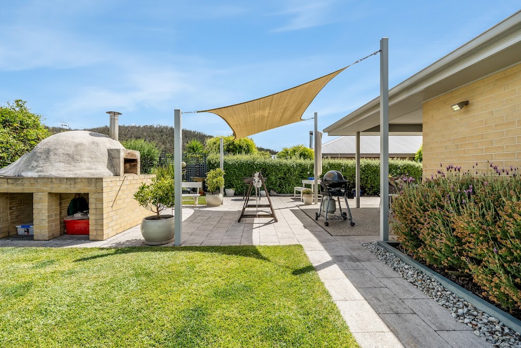 Orford Coastal Retreat by Peppy Beach Retreats | 1 Murphy Court, Orford TAS 7190, Australia | Phone: 0478 452 223