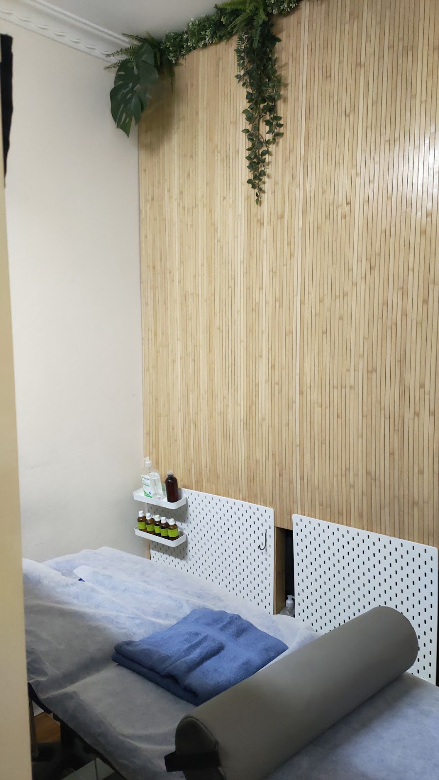 Andys Body Works | Studio 3/92/96 Broadarrow Rd, Narwee NSW 2209, Australia | Phone: 0414 230 027