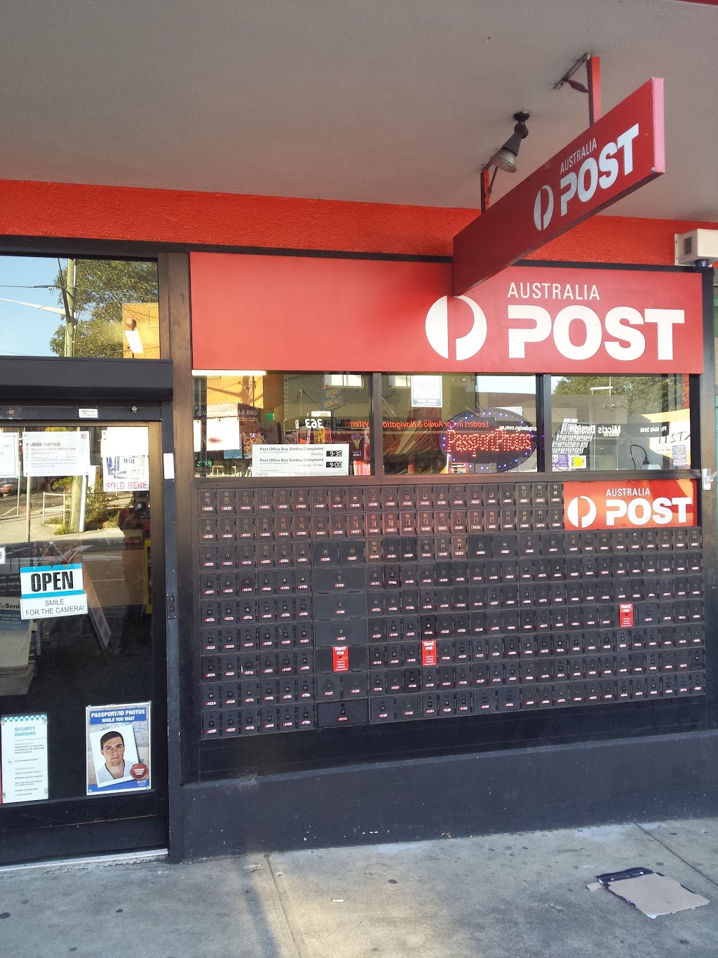 Australia Post | post office | 428a Stoney Creek Rd, Kingsgrove NSW 2208, Australia | 0295544005 OR +61 2 9554 4005