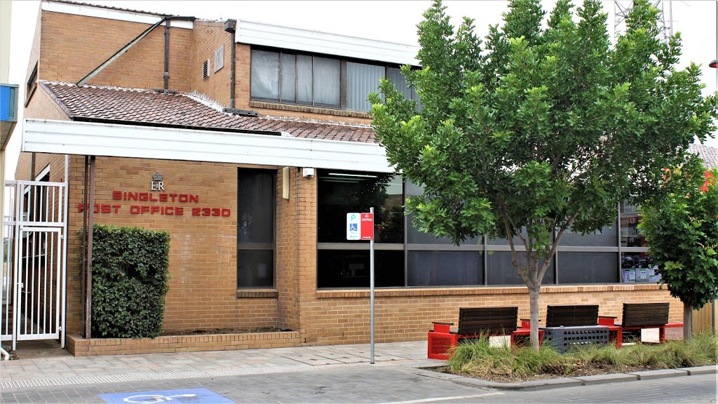 Australia Post Singleton Post Shop | post office | 136-140 John St, Singleton NSW 2330, Australia | 131318 OR +61 131318