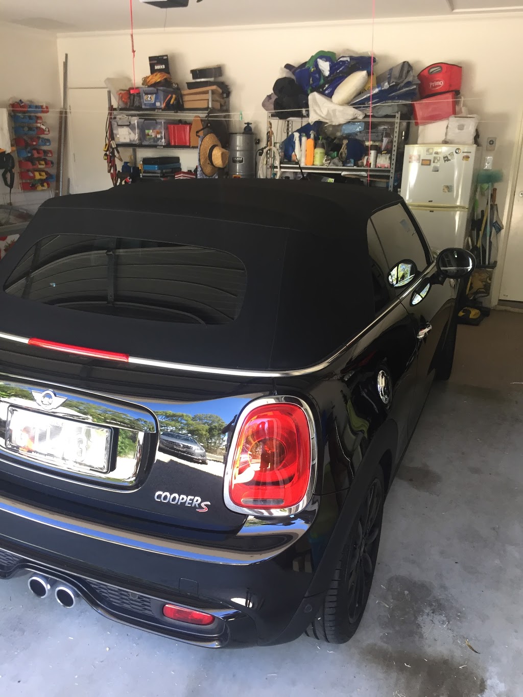 Q Tint Window Tinting Brisbane | 27 Boronia Ave, Holland Park West QLD 4121, Australia | Phone: 0401 956 517