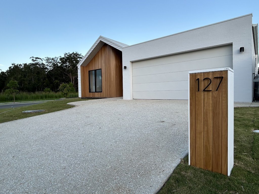 JE Design Studio | 6 Sapphire Cres, Sapphire Beach NSW 2450, Australia | Phone: 0487 235 758