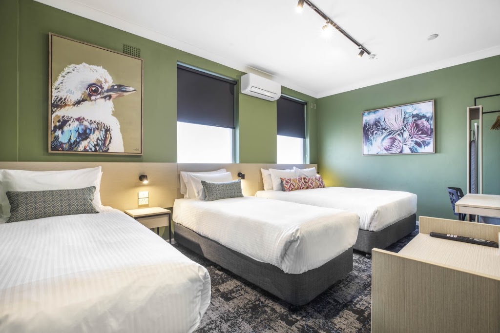 Nightcap at Pritchards Hotel | 360 Elizabeth Dr, Mount Pritchard NSW 2170, Australia | Phone: (02) 9607 0311