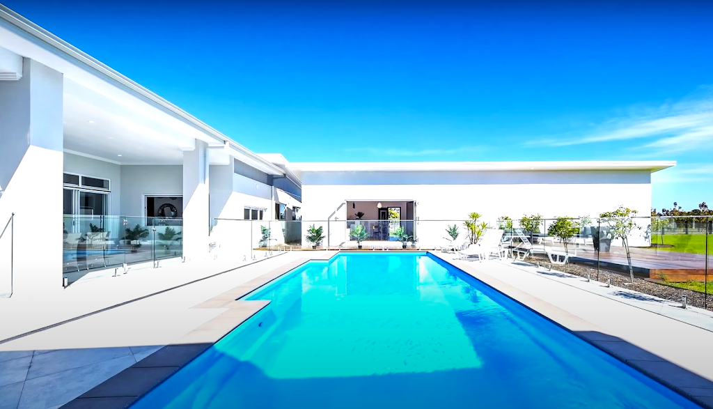 Granny Flats X | 2 Ganton Way, Luddenham NSW 2745, Australia | Phone: 1300 950 764