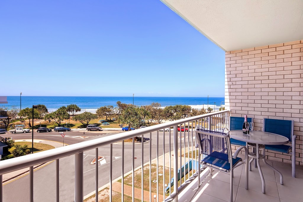 Capeview Apartments | 26 Orvieto Terrace, Kings Beach QLD 4551, Australia | Phone: (07) 5491 6436