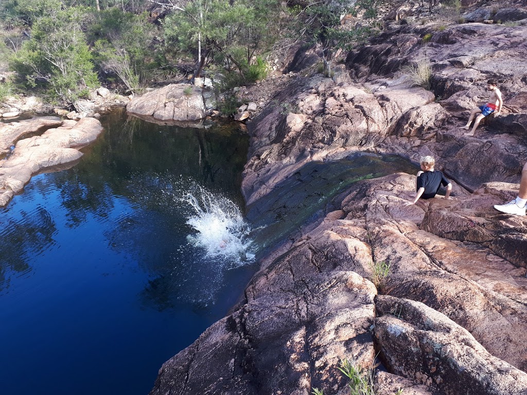 Waterfall Creek carpark | park | Mount Walsh National Park, Utopia Rd, Boompa QLD 4621, Australia