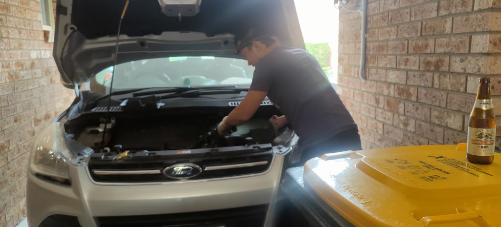 Battery Rush Mobile Car Battery Replacement Gregory Hills | 6 Kookaburra Dr, Gregory Hills NSW 2557, Australia | Phone: 0424 299 970