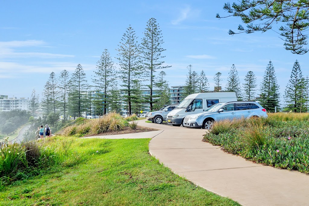 Surf Beach Motel | lodging | 64 Burrawan St, Port Macquarie NSW 2444, Australia | 0265831303 OR +61 2 6583 1303