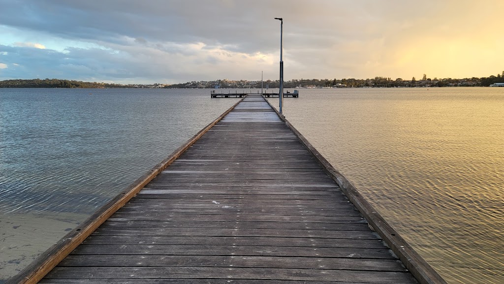 Claremont Jetty Fishing Spot | Jetty Rd, Claremont WA 6010, Australia | Phone: (08) 9285 4300