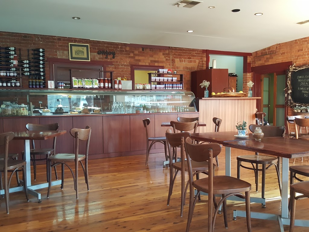 The Crossing Cafe | restaurant | 295 George St, Deniliquin NSW 2710, Australia | 0358817827 OR +61 3 5881 7827
