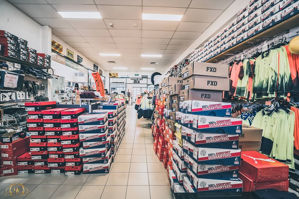Top Quality Work Wear | clothing store | Erskine Park Shopping Centre, 26/184 Swallow Dr, Erskine Park NSW 2759, Australia | 0298346004 OR +61 2 9834 6004