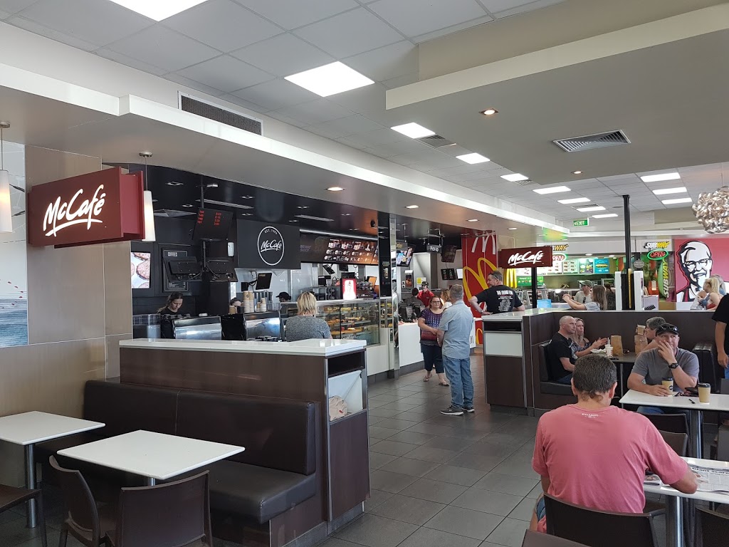 McDonalds Calder Northbound | cafe | Calder Fwy, Keilor North VIC 3036, Australia | 0394490351 OR +61 3 9449 0351