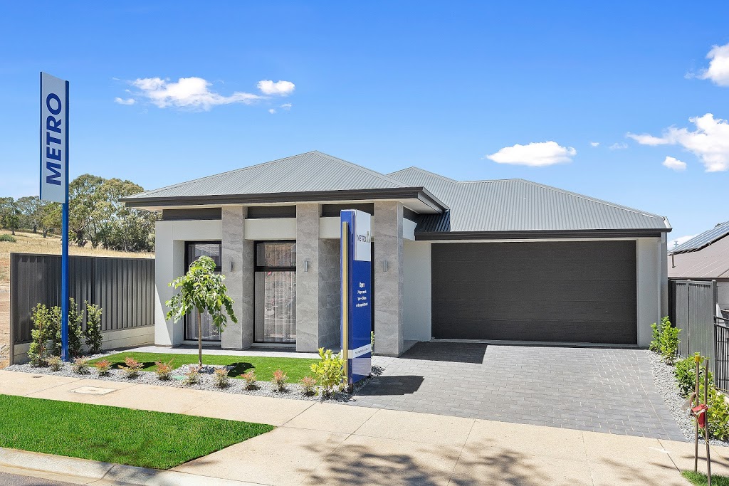 Metro Homes SA - Display Home | Monterey Pl, Mount Barker SA 5251, Australia | Phone: (08) 8100 0999