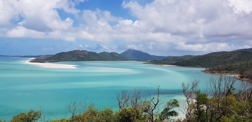 Explore Whitsundays Sailing Adventures | Coral Sea Marina, Shingley Dr, Airlie Beach QLD 4802, Australia | Phone: (07) 4967 7555