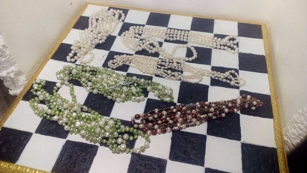 Heirloom Chess Sets | jewelry store | 23 Neumann Ave, Murray Bridge SA 5253, Australia | 0487232319 OR +61 487 232 319