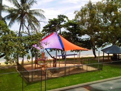 Trinity Beach Holiday Homes | 37 Pilosa St, Redlynch QLD 4870, Australia | Phone: 0404 886 162