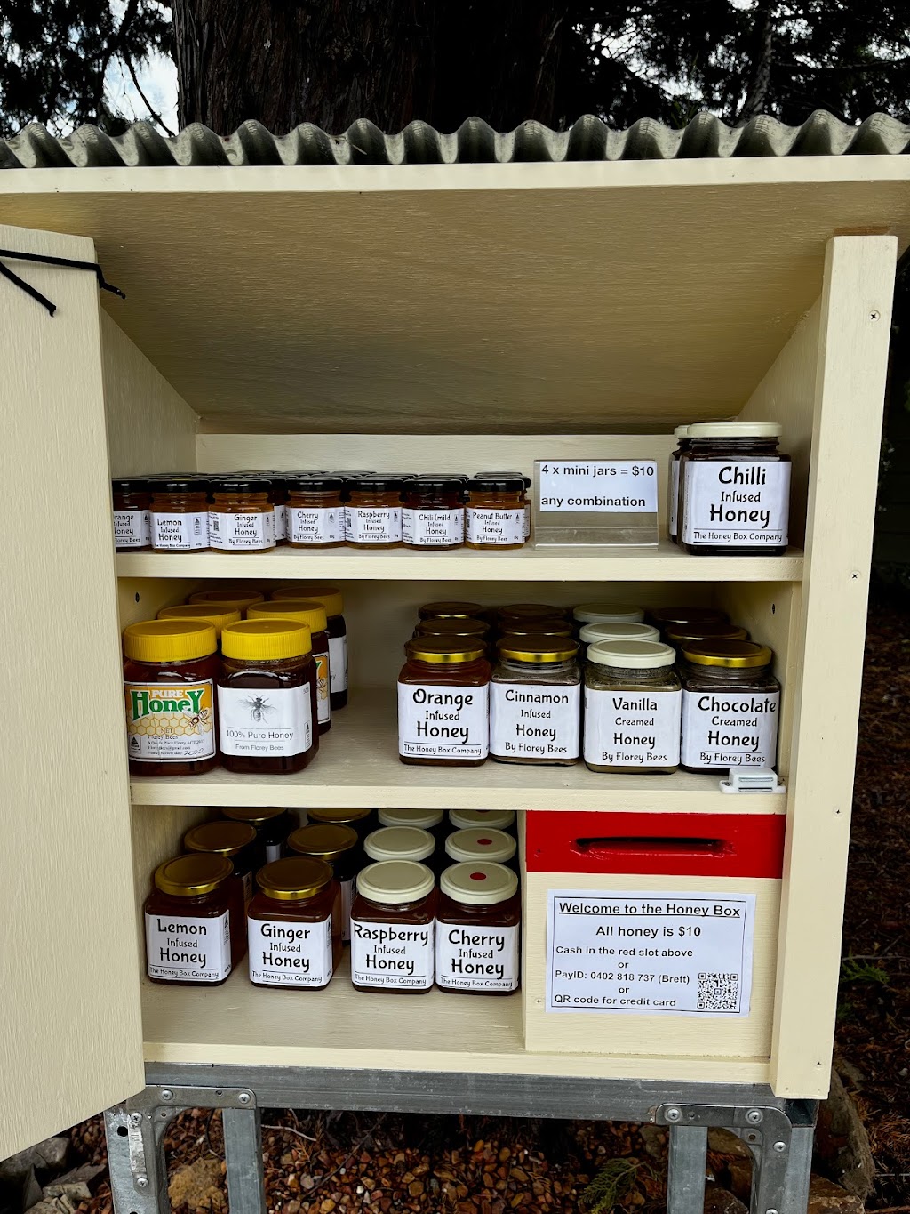 The Honey Box Company |  | 6 Quaife Pl, Florey ACT 2615, Australia | 0402818737 OR +61 402 818 737