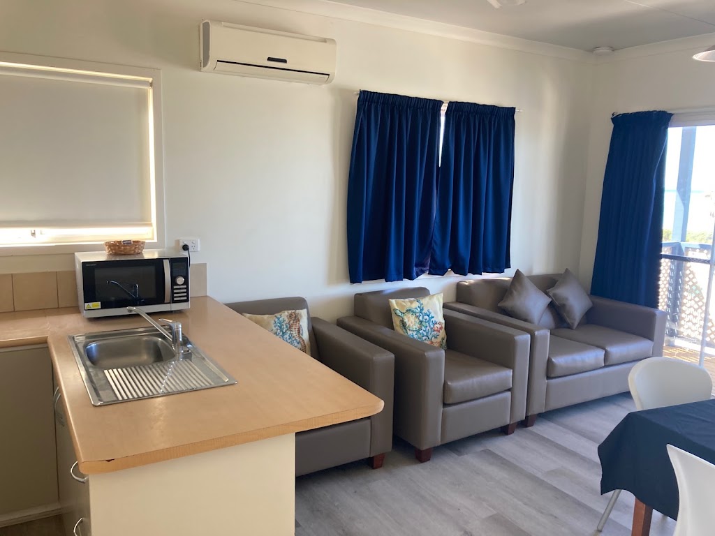 Oceanside Village Shark Bay | 117 Knight Terrace, Denham WA 6537, Australia | Phone: (08) 9948 3003
