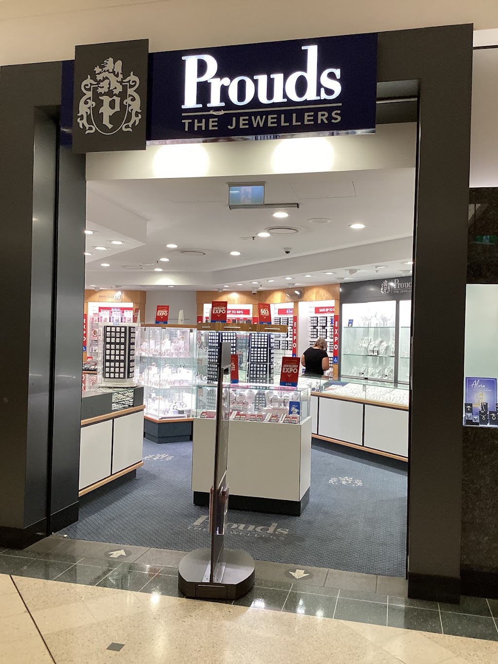 Prouds the Jewellers Warwick | SH T26 Rose City S/World, Cnr Fitzroy & Palmerin Sts, Warwick QLD 4370, Australia | Phone: (07) 4661 9861